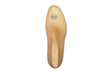 Load image into Gallery viewer, Wooden shoe last 095 for bespoke shoemaking, 10, 20, 30, 40, 50, 60, 70 mm