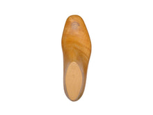 Load image into Gallery viewer, Wooden shoe boot last 1010 for bespoke shoemaking, 20 mm