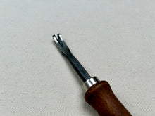 Load image into Gallery viewer, Tacks and nails lifter, large