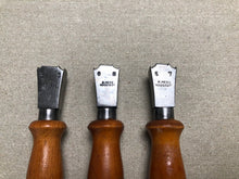 Load image into Gallery viewer, x Waist irons by R.Hess