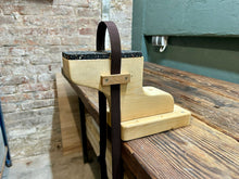 Load image into Gallery viewer, Last making stand