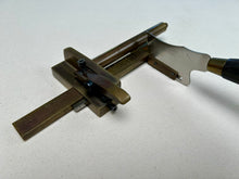 Load image into Gallery viewer, Plough gauge with 2 knifes