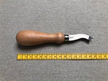 Load image into Gallery viewer, Shoemaker welt knife