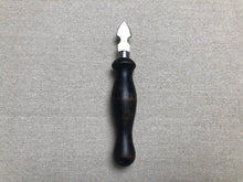 Load image into Gallery viewer, x Detailing iron by Joseph Münch