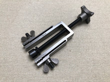 Load image into Gallery viewer, Clamps for upper crimping, crimp screws
