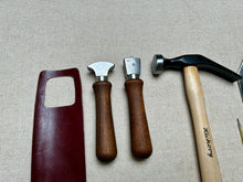 Load image into Gallery viewer, Shoemaker tool set BASIC