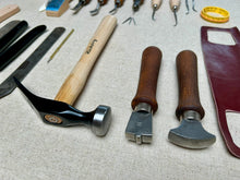 Load image into Gallery viewer, Shoemaker tool set BASIC