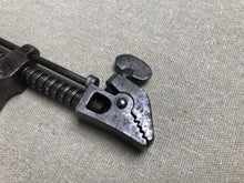 Load image into Gallery viewer, x Waist pliers