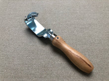 Load image into Gallery viewer, Leather roughing tool, Patent
