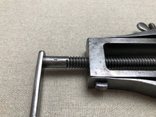 Load image into Gallery viewer, x Clamp for upper crimping, Vintage
