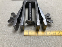 Load image into Gallery viewer, x Clamp for upper crimping, Vintage