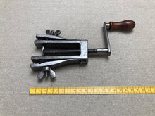 Load image into Gallery viewer, x Clamp for upper crimping, Vintage