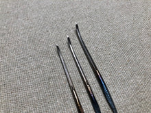 Load image into Gallery viewer, Awl with groove by Rasche