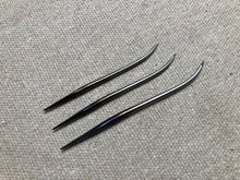 Load image into Gallery viewer, Awl with groove by Rasche