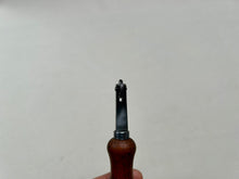 Load image into Gallery viewer, Pattern wheel - oval chain