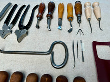 Load image into Gallery viewer, Shoemaker tool set kit for beginners in shoemaking PRO