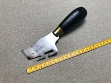 Load image into Gallery viewer, Plough gauge knife