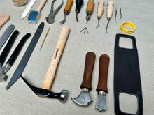 Load image into Gallery viewer, Shoemaker tool set BASIC