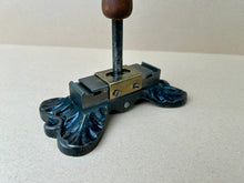 Load image into Gallery viewer, Aglet crimping machine by DAUDE