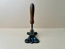 Load image into Gallery viewer, Aglet crimping machine by DAUDE