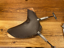 Load image into Gallery viewer, Clamps for upper crimping, crimp screws