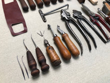 Load image into Gallery viewer, Shoemaker tool set kit for beginners in shoemaking PRO
