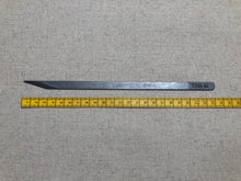 Load image into Gallery viewer, Shoemaker cutting knife TINA 211
