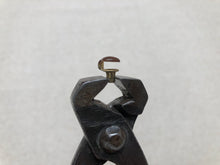 Load image into Gallery viewer, Boot lace speed hooks, vintage