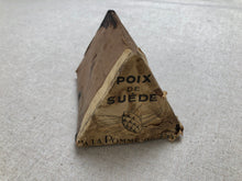 Load image into Gallery viewer, x Pine pitch