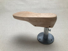 Load image into Gallery viewer, Shoemaker last stand