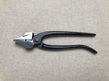 Load image into Gallery viewer, Shoemaker lasting pliers, straight