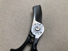 Load image into Gallery viewer, Leather scissors D.R.G.M.