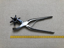 Load image into Gallery viewer, Hole punch pliers, heavy quality