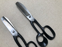 Load image into Gallery viewer, Leather scissors for upper leather