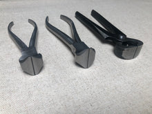 Load image into Gallery viewer, Shoemaker pincers