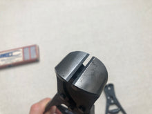 Load image into Gallery viewer, Lever cutter