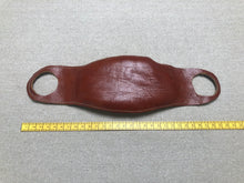 Load image into Gallery viewer, x Hand leather for welting/ stitching