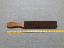 Load image into Gallery viewer, x Leather strop