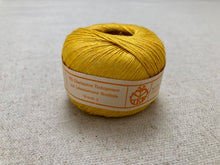 Load image into Gallery viewer, Linen shoe thread "Best Superior"