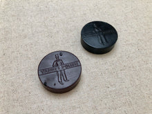 Load image into Gallery viewer, Edge & heel finishing wax - Yankee Polish