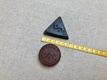 Load image into Gallery viewer, Edge & heel color wax - Schlangen Wachs