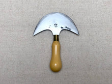 Load image into Gallery viewer, Half and quarter moon knifes