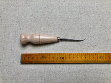 Load image into Gallery viewer, Awl handle with 2 welting awls