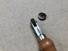Load image into Gallery viewer, Seat wheel in two sizes