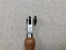 Load image into Gallery viewer, Seat wheel in two sizes