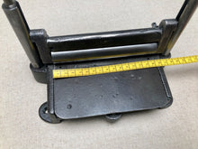 Load image into Gallery viewer, Leather splitting machine