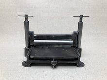 Load image into Gallery viewer, Leather splitting machine