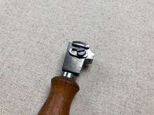 Load image into Gallery viewer, x Adjustable edge iron