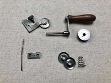 Load image into Gallery viewer, x Junker & Ruh SD 28 leather stitching machine