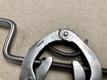 Load image into Gallery viewer, Waist lasting clamp by RASCHE